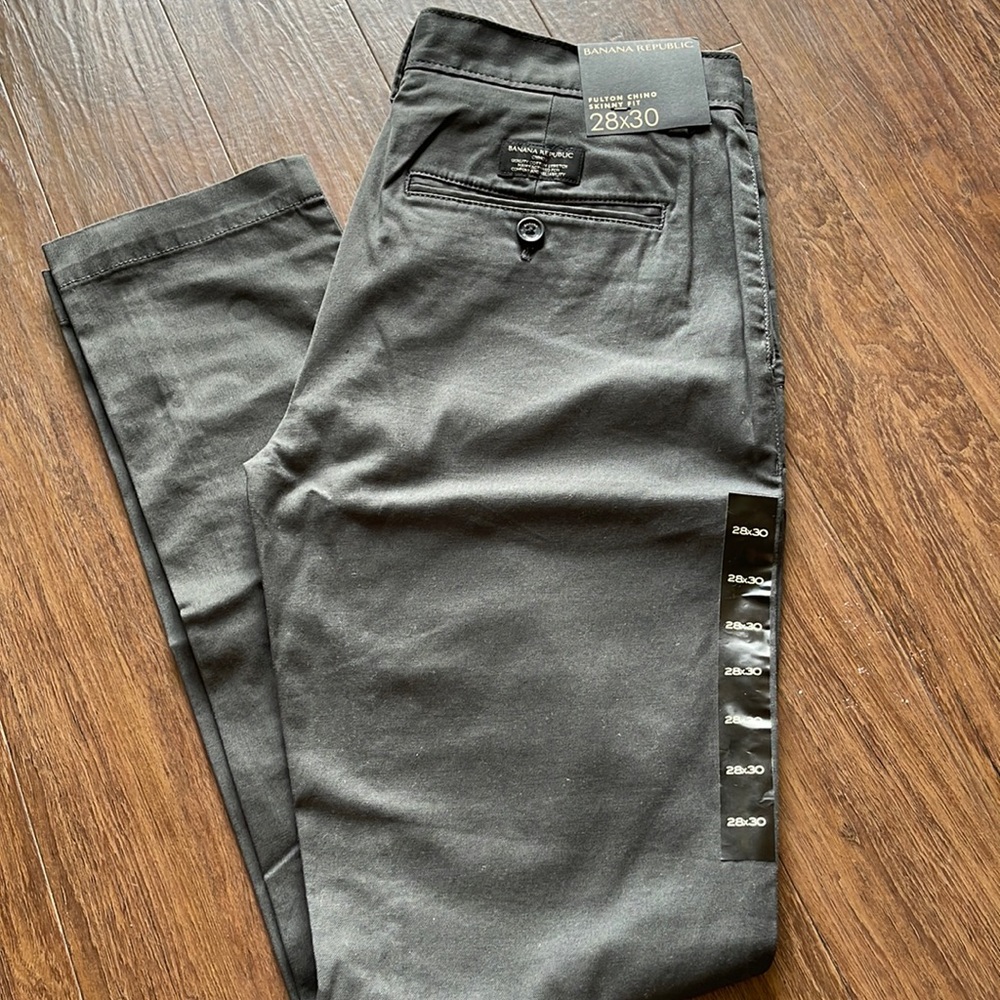 Banana Republic Fulton Chino